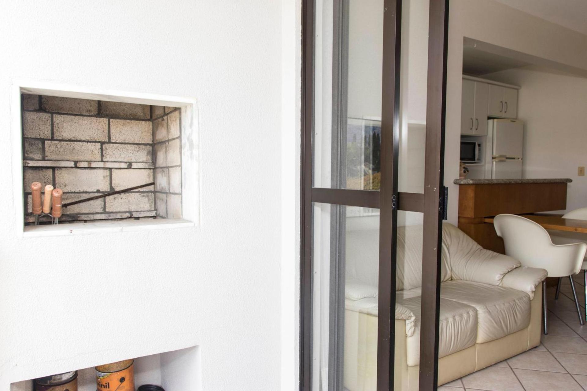 Pe Na Areia, Ap Todo Reformado Nas Gaivotas Ing12 Apartment